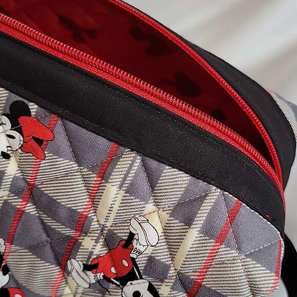 Mickey & Minnie Travel Bag - Picture 4 of 5